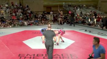 195 lbs match Ben Askren vs. Quentin Wright