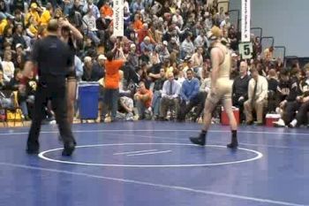 Jarret Hoeppner (Apple Valley) v Geno Capezio (Glenbard N)