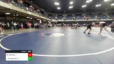 175 lbs Cons. Round 1 - Ryan Henrichs, Fenwick vs Maciej Zalinski, St Laurence