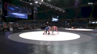 180 lbs Quarters - Bella Porcelli, Iowa vs Isabella Phillips, Washington