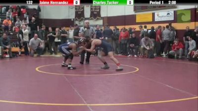 132lbs Quarter-finals Chaz Tucker (Blair) vs. Jaime Hernandez (OPRF)