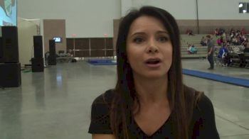 Lilia Podkopayeva Gives Advice To Her Team