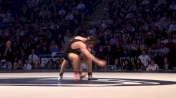 125lbs Match Thomas Gilman (Iowa) vs. Jordan Conaway (PSU)