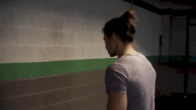 JULIE FOUCHER | Handstand Hold