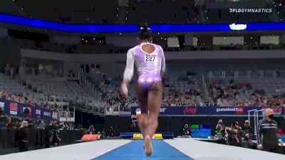 15.800 VT | Simone Biles, WCC