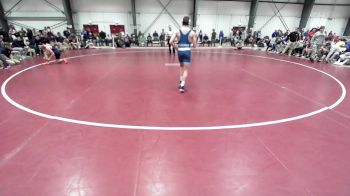 141 lbs 7th Place - Tyler Williams, Roger Williams vs Aidan Robichaud, Southern Maine