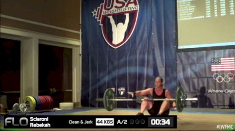 Rebekah Sciaroni (W35, 69) Snatch 44 kgs