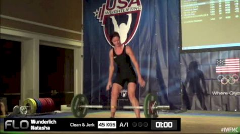 Nicole Clark (W35, 69) Snatch 45 kgs