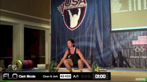 Nicole Clark (W35, 69) Snatch 43 kgs