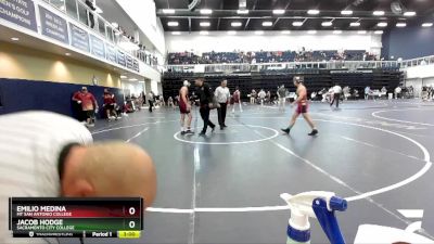 133 lbs Cons. Round 5 - Emilio Medina, Mt San Antonio College vs Jacob Hodge, Sacramento City College