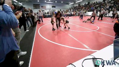 61 lbs Quarterfinal - Chevy LamHo, Wagoner Takedown Club vs Grayson Phillips, Collinsville Cardinal Youth Wrestling