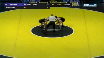 141 lbs m, Alec McKenna, Northwestern vs Vince Turk Iowa