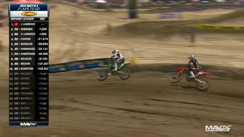 Hunter Lawrence Gets Aggressive With Jo Shimoda - 250 Moto 1 | Fox Raceway II National