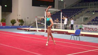 Jade Chrobok Practices Floor Routine (Canada) - Official Training, Jesolo 2016