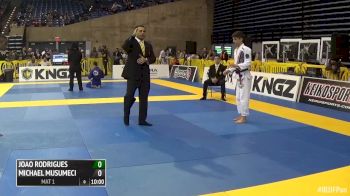 Michael Musumeci vs Joao Rodrigues 2016 IBJJF Pans