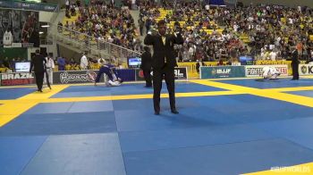 Dominyaka Obelenyte vs Fabiana Pereia Santos IBJJF 2016 Worlds