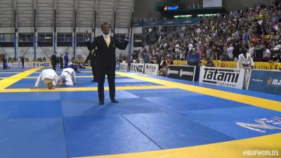 Hunter Ewald vs Horlando Monteiro IBJJF 2016 Worlds