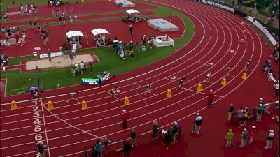 Women's 800m, Heat 3 - Raevyn Rogers, Cecilia Barowski, Olivia Baker close battle!