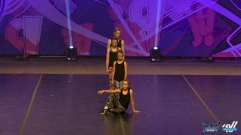 Casablanca Cheer - Zodiac [2016 Junior Hip-Hop Dance  Sunday]