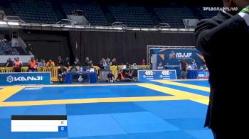 FREDERICO AUGUSTO ALVES SILVA vs LEONARDO DOMINGOS COSTA BENEDITO 2019 World IBJJF Jiu-Jitsu No-Gi Championship