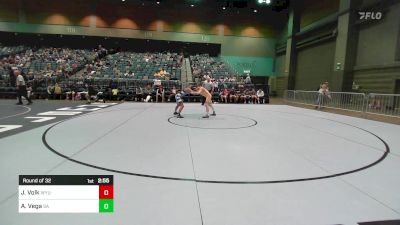 125 lbs Round Of 32 - JORE Volk, Wyoming vs Ariel Vega, St. Ambrose