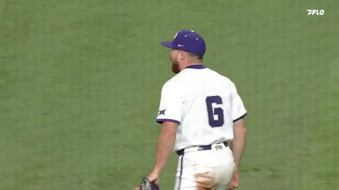 Luke Boyers Gets Unreal Right Field Sliding Catch For TCU