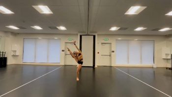 Southwood Middle School - Nicole [Junior - Solo - Contemporary/Lyrical] 2021 UDA Solo Showdown