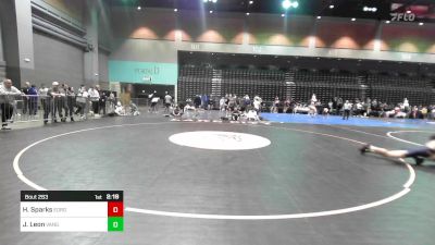 133 lbs Consi Of 16 #1 - Hunter Sparks, Eastern Oregon University vs Julian Leon, Vanguard