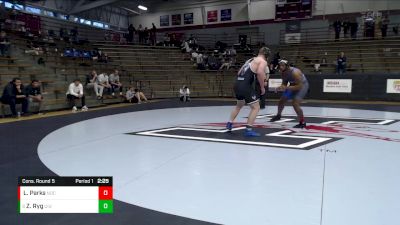 285 lbs Cons. Round 5 - Zach Ryg, Upper Iowa vs La`Ron Parks, Notre Dame (Ohio)