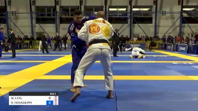 WELLINGTON LEAL DIAS vs RENATO FORASIEPPI ALVES CANUTO 2019 World Jiu-Jitsu IBJJF Championship