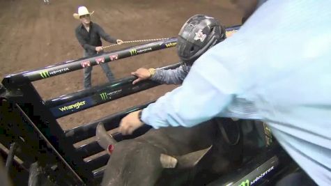 Lonnie West Rides Double Major To Win Moncton PBR