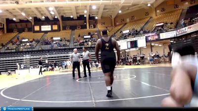 285 lbs Champ. Round 1 - Montavious Water, Cloud County Community College vs De`Leon Freeman, Newman