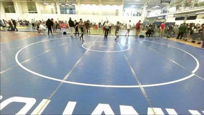 124 lbs Round Of 32 - Sean Champlain, Meriden Youth Wrestling vs Tenoch Corona, Providence BTS