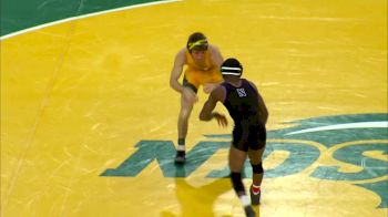 141 lbs Yahya Thomas, Northwestern vs. Gavin Sutton, NDSU