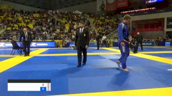 MARCOS VINÍCIUS DA SILVA TINOCO vs FELIPE CESAR SILVA 2019 World Jiu-Jitsu IBJJF Championship