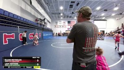 70 lbs Quarterfinal - Elijah Reynolds, Windy City Wrestlers vs Liam Watkins, Green River Grapplers