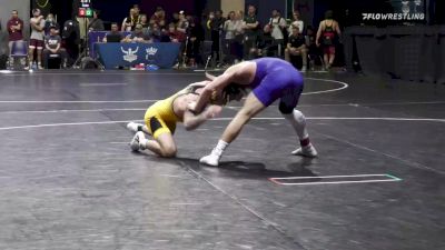 133 lbs Round Of 64 - Caleb Gross, South Dakota St vs Codi Russell, Appalachian State