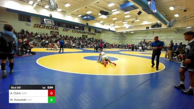 109 lbs Consi Of 16 #1 - Audon Clark, Toppenish (WA) vs Michael Kowalski, Layton (UT)