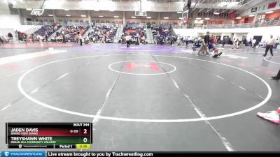 285 lbs Cons. Round 5 - Treyshawn White, Indian Hill Community College vs Jaden Davis, Grand View (Iowa)