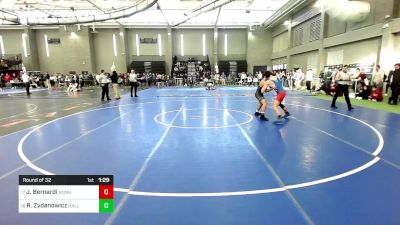 152 lbs Round Of 32 - Jeff Bernardi, Nonnewaug vs Ryan Zydanowicz, Hall