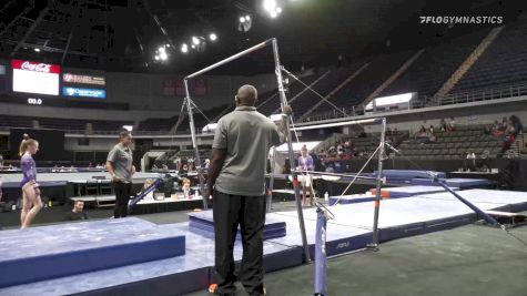 Chloe Benjamin Summit Sports Center - Bars - 2022 Elevate the Stage Huntsville presented by SportsMED & Crestwood