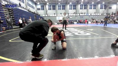 100 lbs Rr Rnd 1 - Riley Woods, Salina Wrestling Club vs Alina Terrell, Dover Youth Wrestling Club