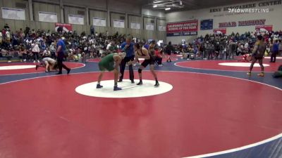 132 lbs Round Of 32 - Casey Roberts, Vacaville vs Isaac Olivas, Reedley