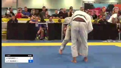 JONATAS NOVAES vs JOHN T. BURNS 2022 World Master IBJJF Jiu-Jitsu Championship