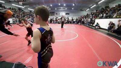 46 lbs Consi Of 16 #2 - Presley Smith, Miami Takedown Club vs Ryland Peters, Claremore Wrestling Club