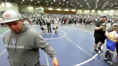 73 lbs Consi Of 8 #2 - Seth Vasquez, Hollister Lions vs Julien Zepeda, Madera WC