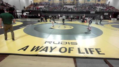 132 lbs Round Of 32 - Casen Roark, Father Ryan High School vs Toby Petrokansky, Eagle Hill