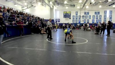 143 lbs Champ. Round 2 - Izcalia Baldelomar, San Dimas vs Julissa Pena, Gabrielino