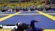 YAN DE QUEVEDO GOULART vs LUCAS OLIVEIRA FERRONATTO 2024 Brasileiro Jiu-Jitsu IBJJF