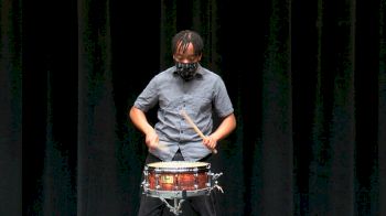 Theobie Young - Cambio de Paso